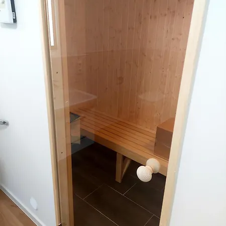 49 2 M Ankerplatz Apartment